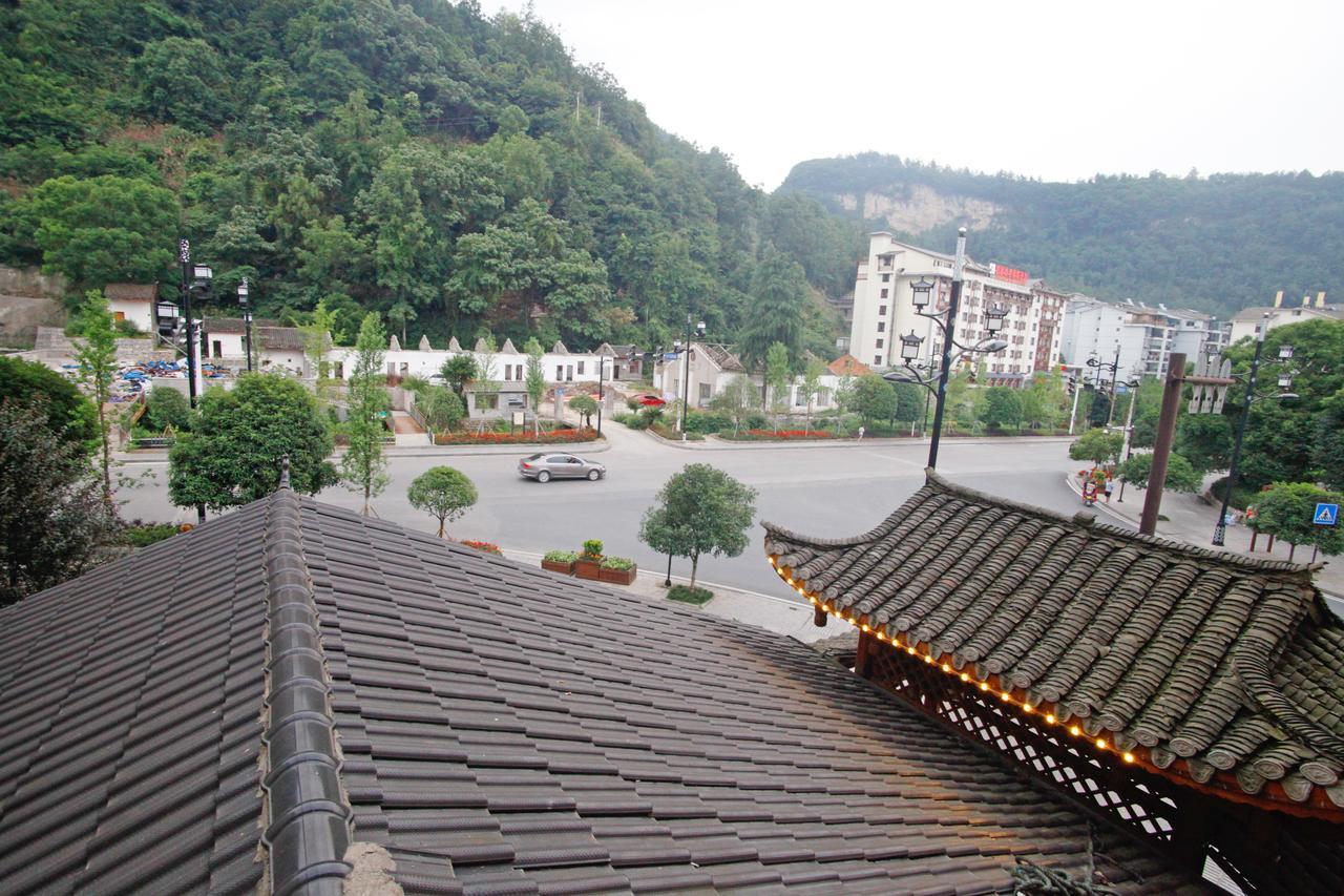 Guihua Road 106Th Hostel Zhangjiajie Exterior photo